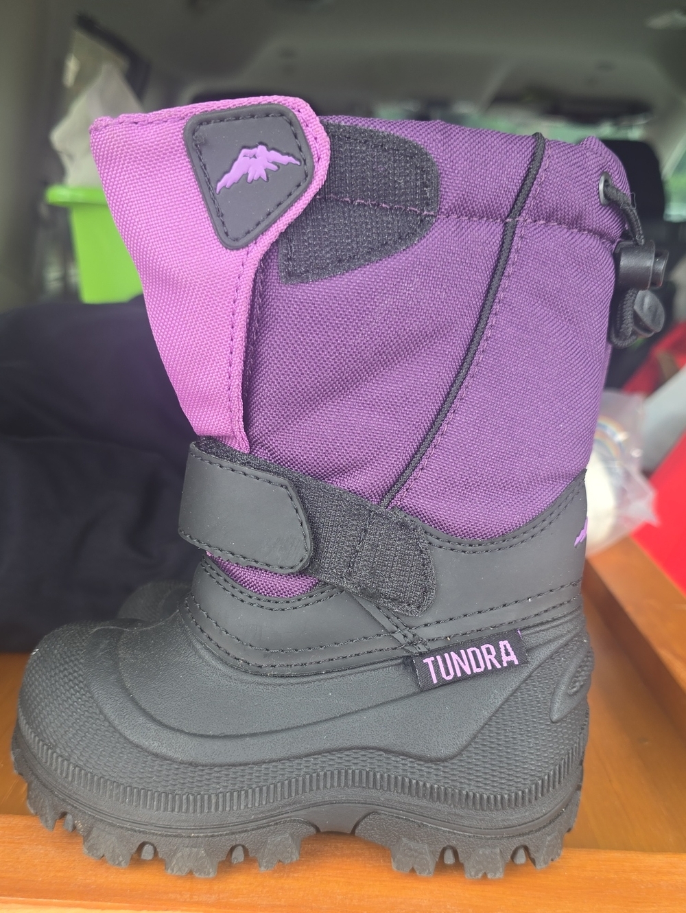 Tundra Kids Purple and Black Snow Boot
